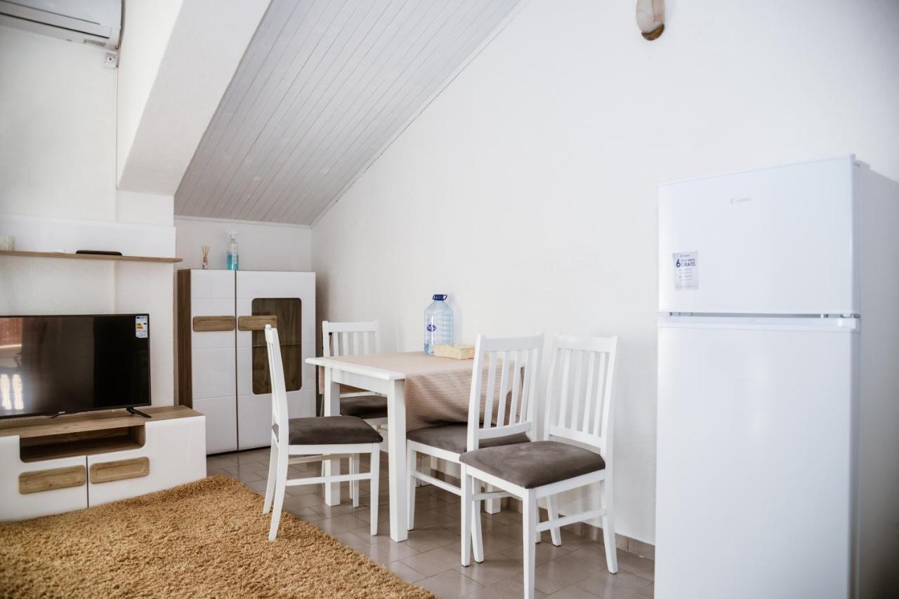 Iker Apartments 티바트 외부 사진